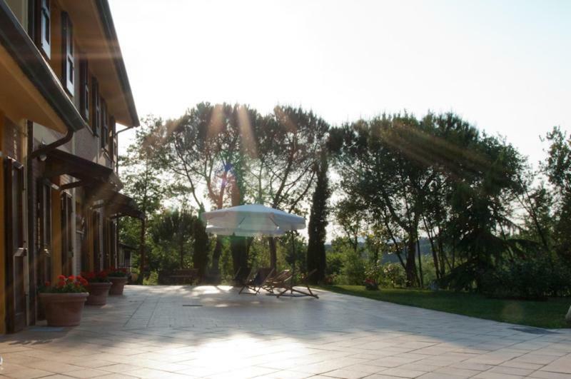 Agriturismo Di Paterno Sarzana Exterior foto